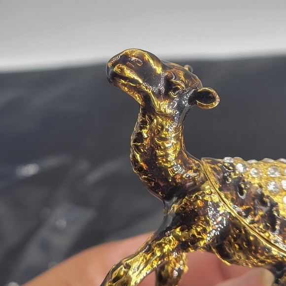 Rare Miniauture Camel Bejeweled Gold & Enamel Camel Trinket VTG W/Clear Stones - Picture 6 of 10
